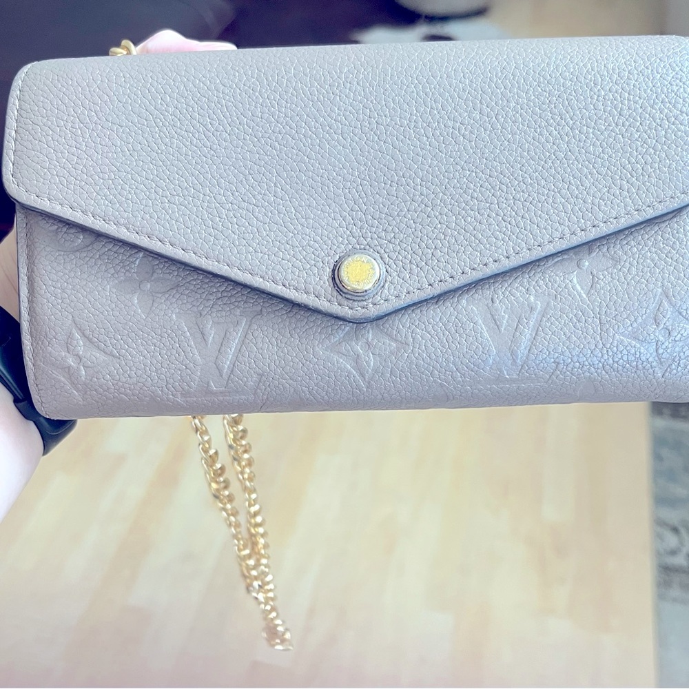 Authentic Louis Vuitton Empreinte Sarah Monogram Wallet Crossbody WOC